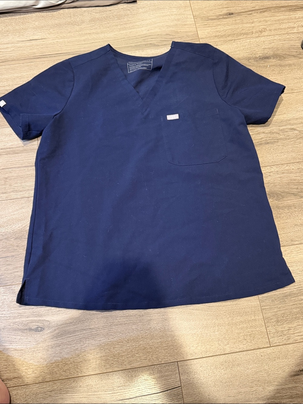 FIGS CATARINA NAVY TOP LARGE